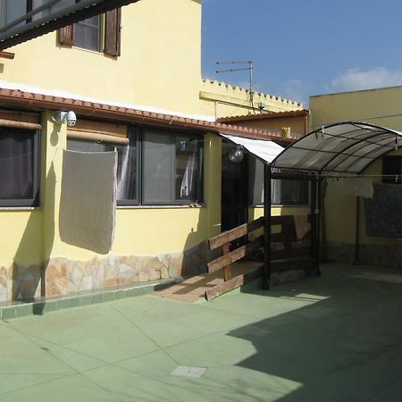 מלון סנט'איזידורו Casa Campidanese מראה חיצוני תמונה