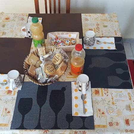 מלון סנט'איזידורו Casa Campidanese מראה חיצוני תמונה